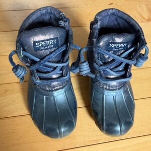 Toddler girls sparkly navy blue Sperry boots size 7- spring boots, saltwater